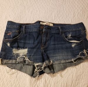 Size 9, Hollister jean short shorts